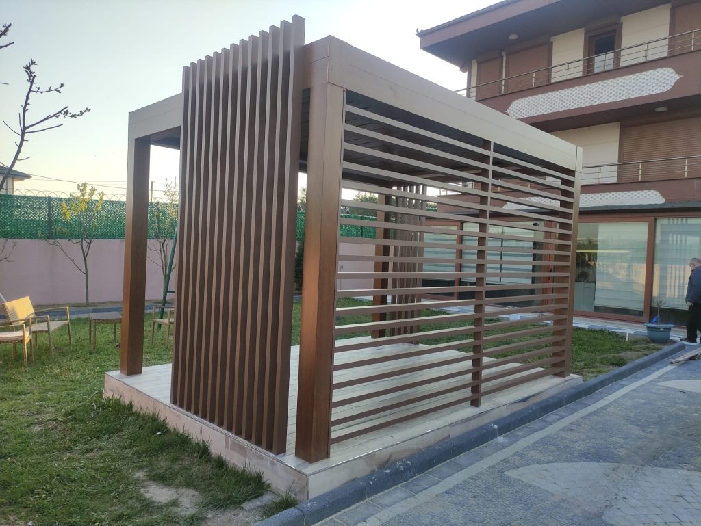 BİOKLİMATİC VE PERGOLE SİSTEMLERİ WhatsApp Image 2025 08 30 at 20.25.47 2 1024x769 - BİOKLİMATİC VE PERGOLE SİSTEMLERİ